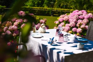 terrasse-restaurant-les-jardins-de-bakea